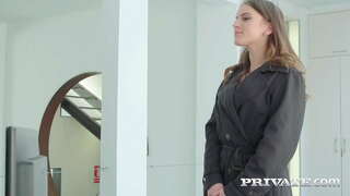 Ruski Črna Evelina Draga nosi seksi črno perilo zapelje njen prevladujoči big dick ljubimec v čutno analni akciji! Rimjob, obraz, prekleto in še več! Celotno Podrsajte &amp;amp; 1000s Več na Private.com!