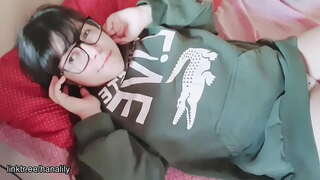 Teen kubekho inkqubela touching yakhe pussy