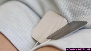 Madrasta e as súas tighty rapaza satisfeito outro