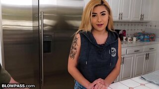 کی تلاش میرے قدم بیٹیوں کی ویڈیو