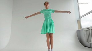 سپر لچکدار جمناسٹ ballerina بیب آلا